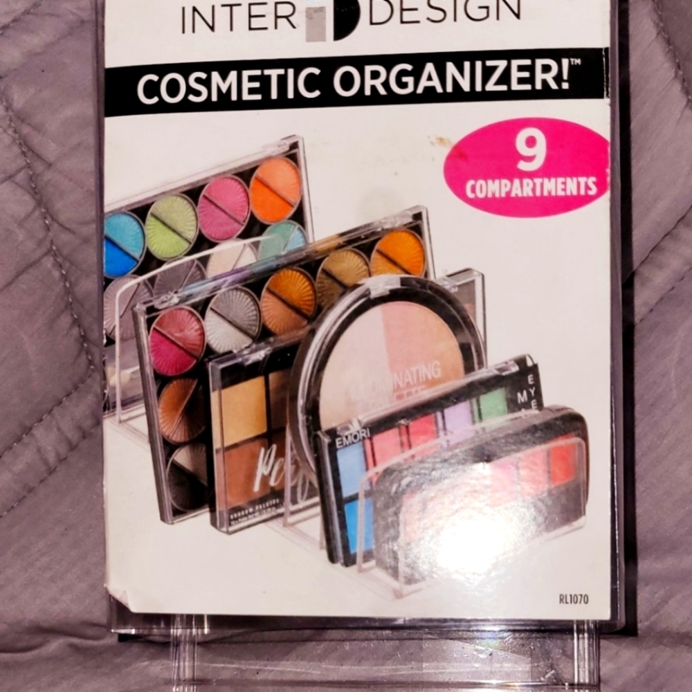 9 slot Eyeshadow pallette organizer